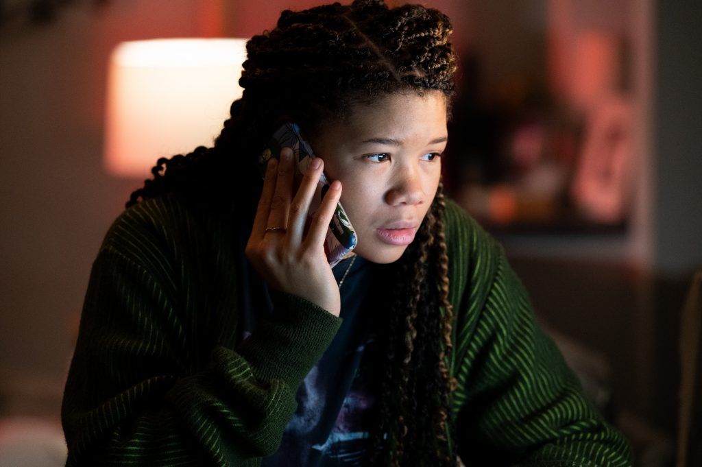 ‘Missing’ Review – An Innovative, Nail-biting Sequel Storm Reid stars as a teenage girl named June searching for clues on her disappeared mother on the internet in the electronic screen mystery thriller sequel MISSING.