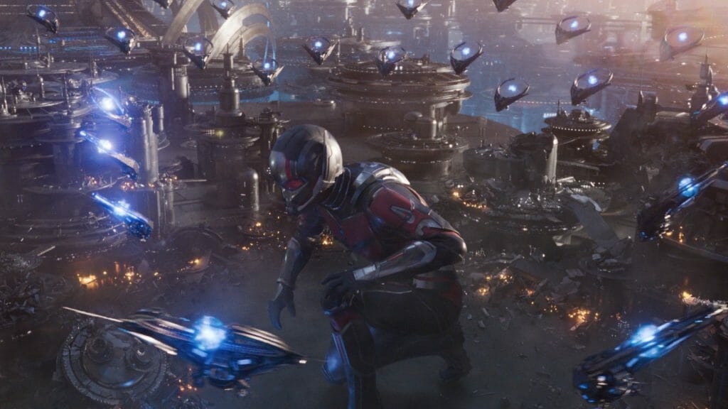 Ant-Man turns to an extremely giant size and is surrounded by a fleet of Kang the Conqueror's battle ships in Marvel Studios ANT-MAN AND THE WASP: QUANTUMANIA.