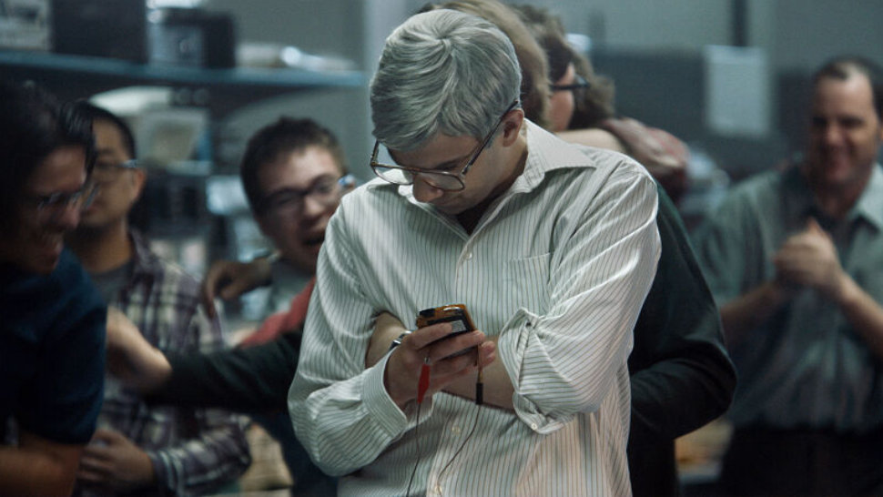 Jay Baruchel stars as the silver-haired inventor of the Blackberry smartphone Mike Lazaridis in the tech biopic film BLACKBERRY.